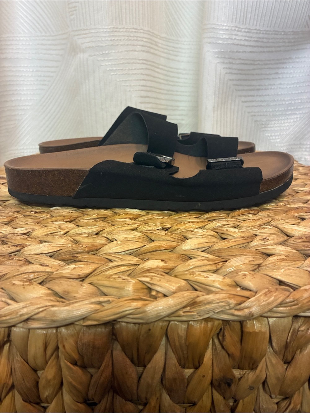Skechers Black Double Buckle Luxe Foam Slide Sandals - Picture 4 of 7
